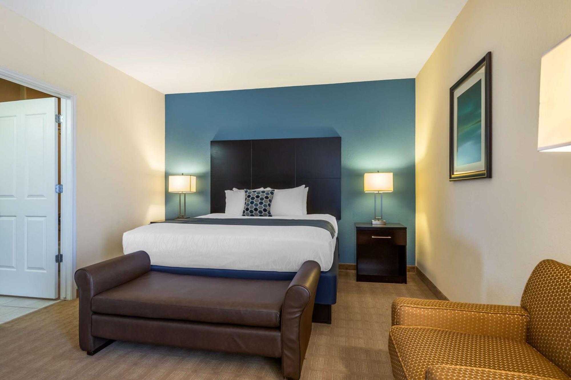Best Western Plus Lytle Inn And Suites Luaran gambar